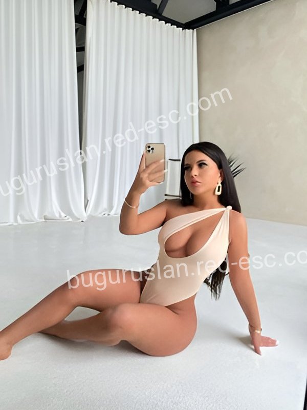 Дина — Бугуруслан